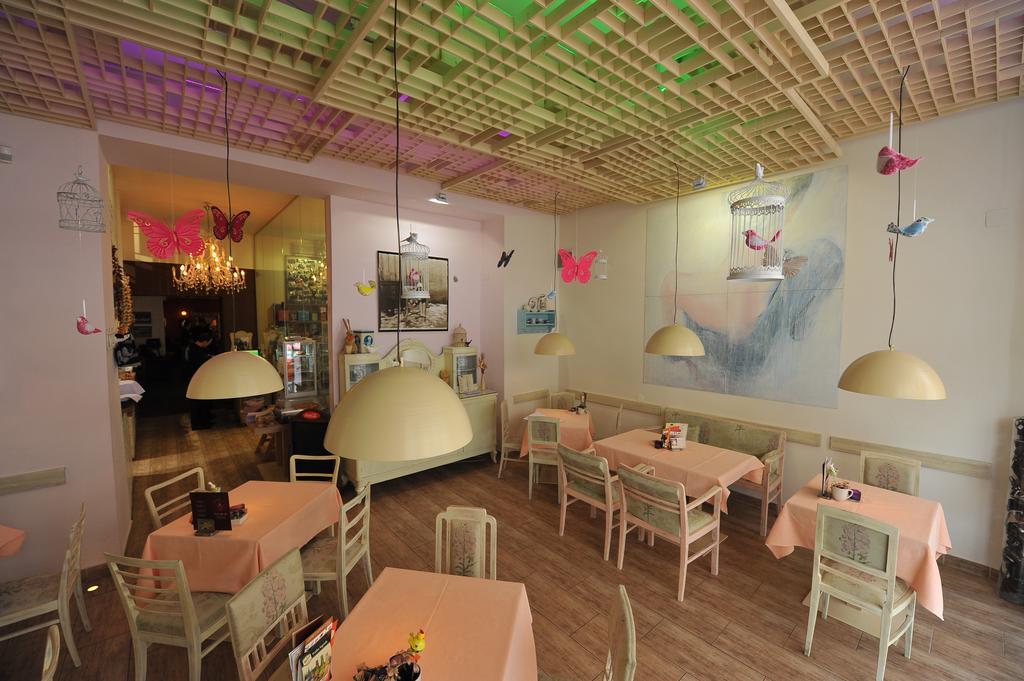 B&B Fotic Zagreb Ngoại thất bức ảnh
