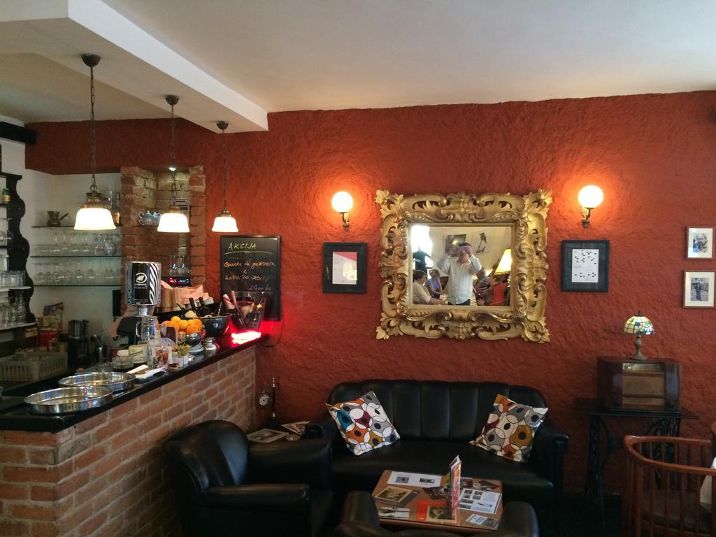 B&B Fotic Zagreb Ngoại thất bức ảnh